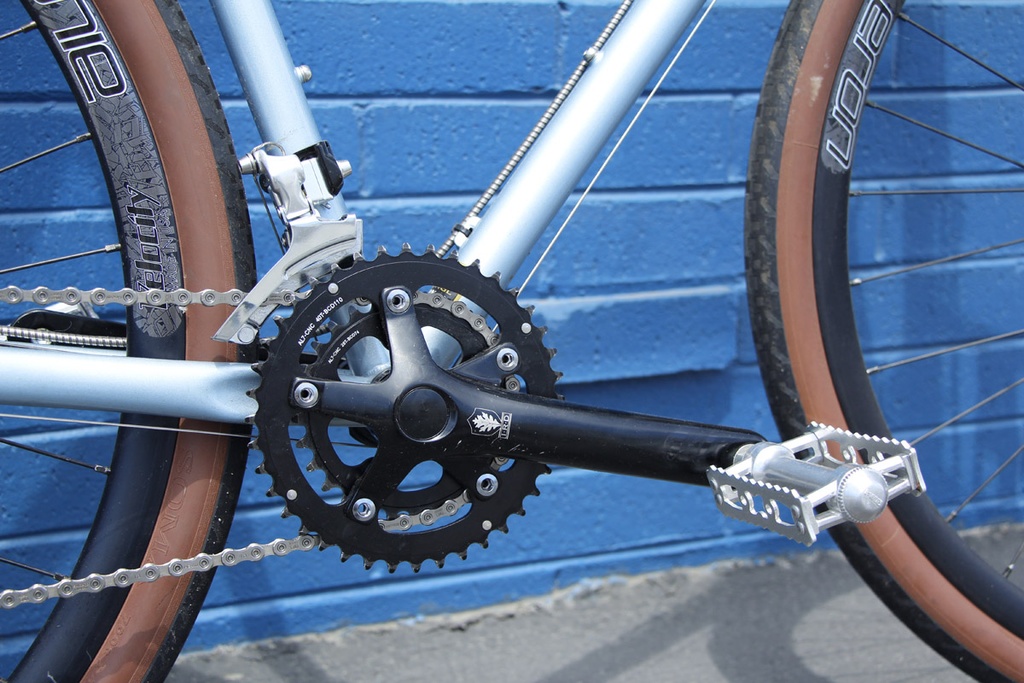IRD Crankarms & BB Lobo black